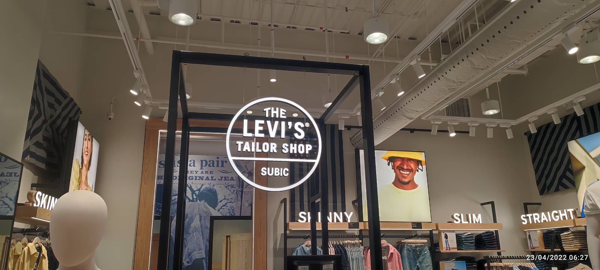 LEVI’S HARBOR POINT SUBIC ZAMBALES